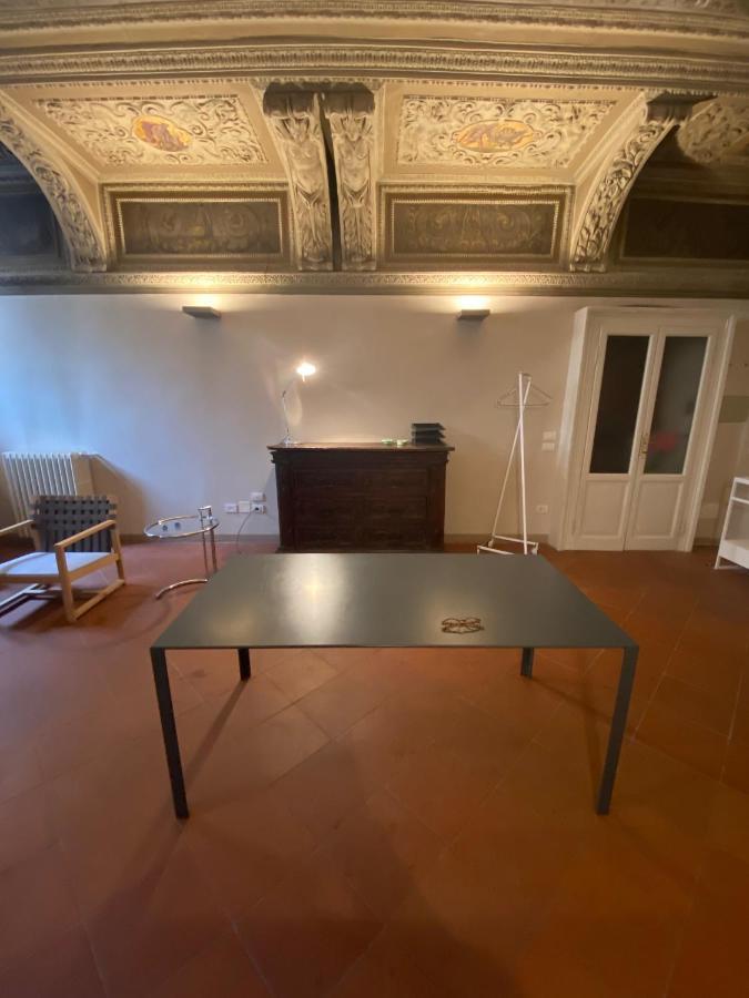 Intero Appartamento. San Giovanni Uno Brescia Buitenkant foto
